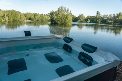MSPA  OSLO 6-Person Rigid Frame Hot Tub with LED Lighting