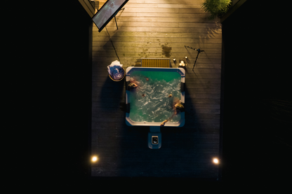 MSPA  OSLO 6-Person Rigid Frame Hot Tub with LED Lighting